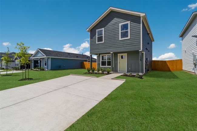 175 Safflower Dr, House other with 3 bedrooms, 3 bathrooms and null parking in Uhland TX | Image 5