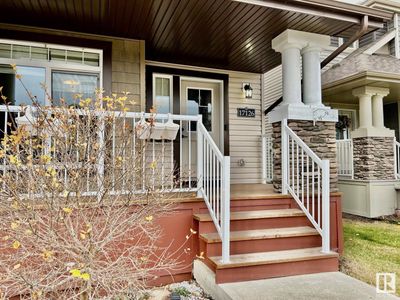 17126 38 St Nw, Home with 3 bedrooms, 3 bathrooms and null parking in Edmonton AB | Image 2