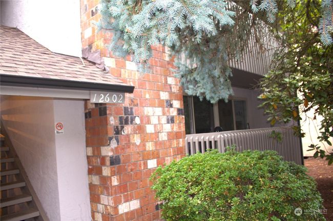 12602 Ne 118 Th St, Home with 0 bedrooms, 0 bathrooms and 7 parking in Kirkland WA | Image 5