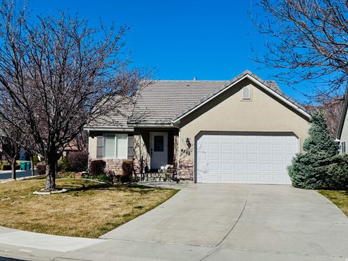 4568 Temple Shadows Dr, Cedar Hills, UT, 84062-8669 | Card Image