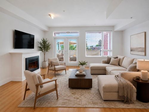 205-7908 Graham Ave, Burnaby, BC, V3N1V9 | Card Image
