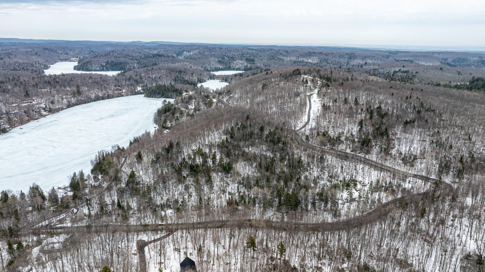 Land in Saint-Sauveur 5