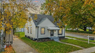 3855 Williams Street, Home with 3 bedrooms, 2 bathrooms and null parking in Dearborn MI | Image 1