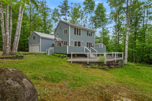 180 Ash St, North Conway, NH, 03860-5200 | Card Image