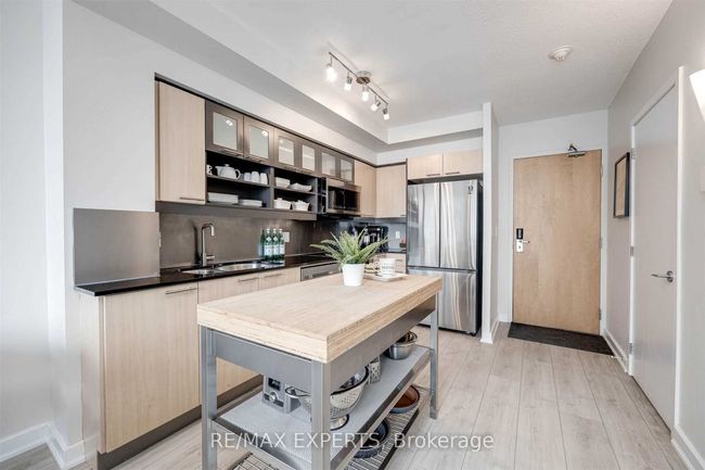 LPH14 - 36 Blue Jays Way, Condo with 2 bedrooms, 2 bathrooms and null parking in Toronto ON | Image 4