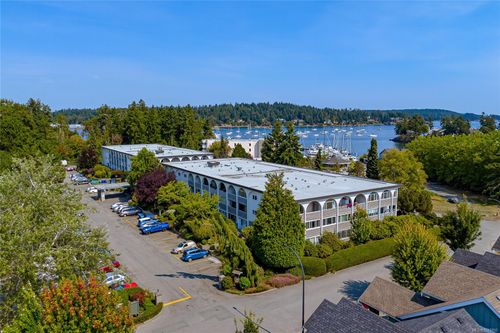 108-2040 White Birch Rd, Sidney, BC, V8L2R1 | Card Image