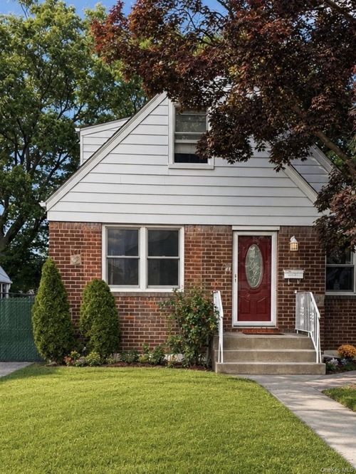 12031 219th St, Cambria Heights, NY, 11411-2006 | Card Image