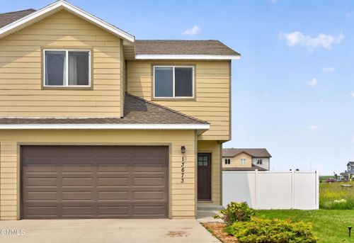 13673 Karen St, Williston, ND, 58801-5176 | Card Image