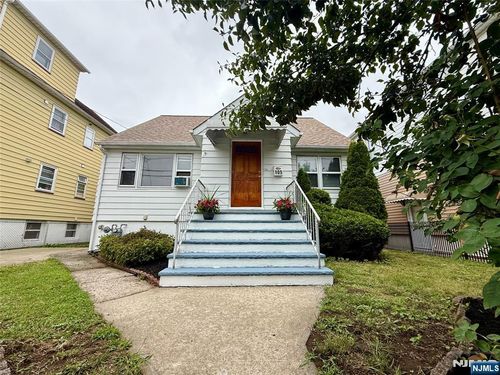105 Bergen Street, Garfield, NJ, 07026 | Card Image