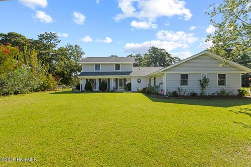 201 Sycamore Dr, Beaufort, NC, 28516-1623 | Card Image