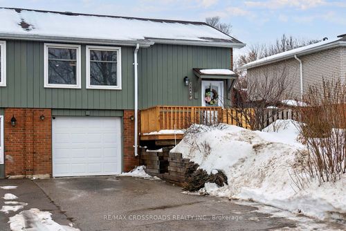 184 Collings Avenue, Bradford West Gwillimbury, ON, L3Z1N1 | Card Image