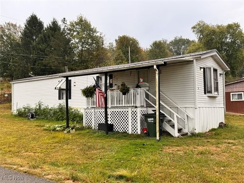 9 S Arch Street, Dellroy, OH, 44620 | Card Image