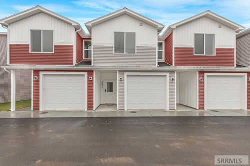 2431 Caddis Way, Idaho Falls, ID, 83401-3025 | Card Image