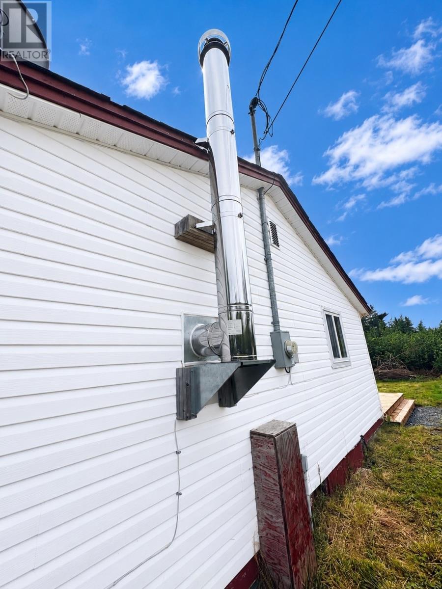 Residential in Roaches Line 5
