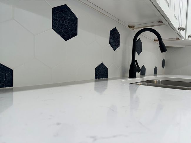 Backsplash | Image 5