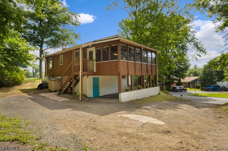 Residential in Jefferson Twp. 5