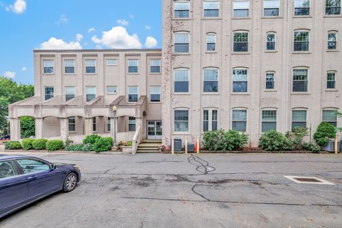 apt-405-146 High St, Milford, CT, 06460-3281 | Card Image