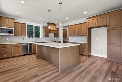 7506 172nd Street Ct E, House other with 4 bedrooms, 2 bathrooms and 2 parking in Puyallup WA | Image 3