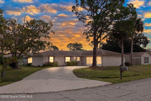 267 Aquarius Ave Se, Palm Bay, FL, 32909-3662 | Card Image