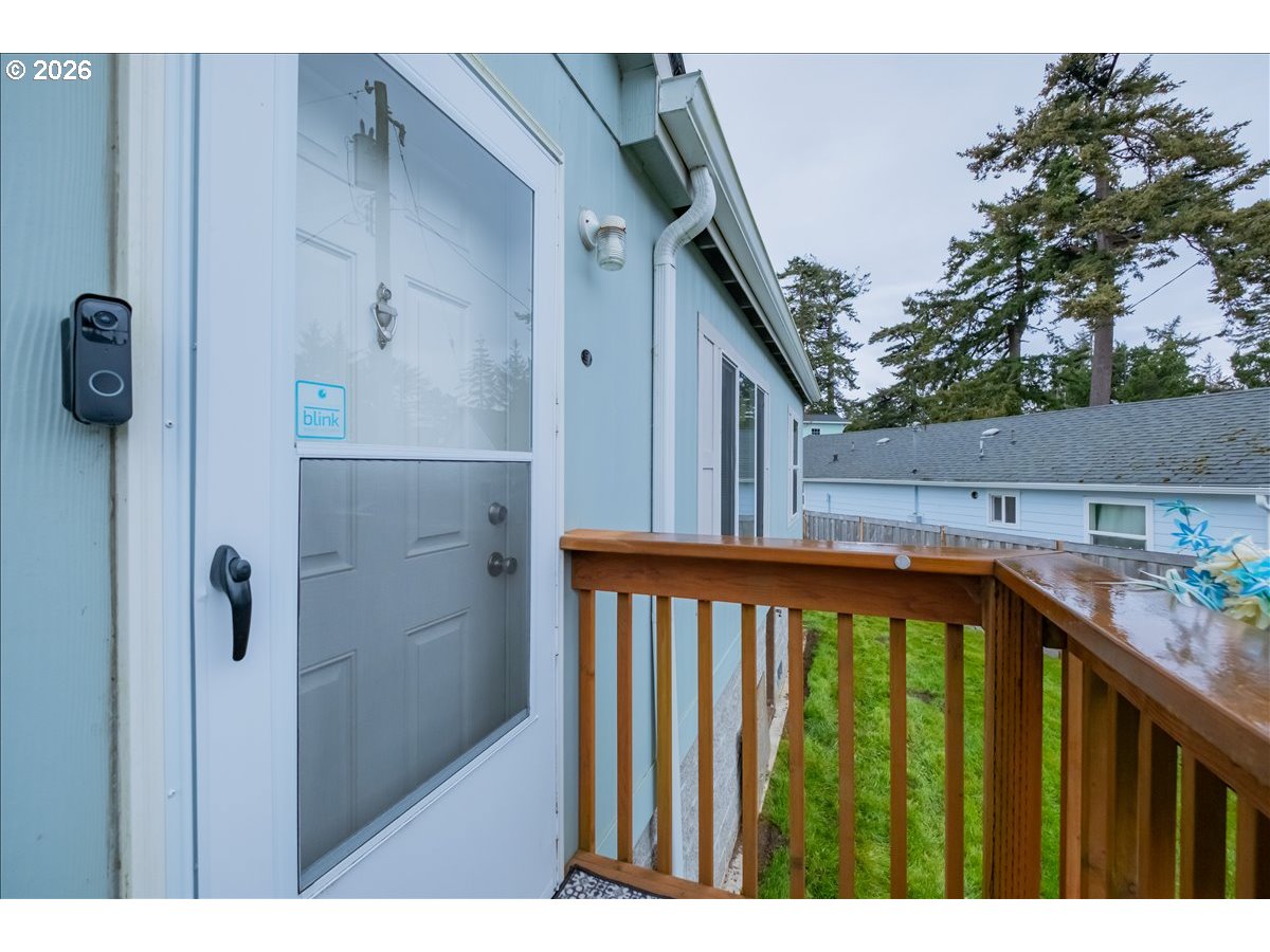 Residential in LincolnCity 4