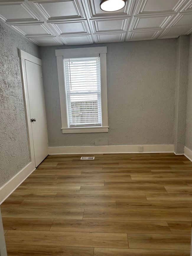 APT-1 - 30 Ledge St, Condo with 2 bedrooms, 1 bathrooms and null parking in Nashua NH | Image 5