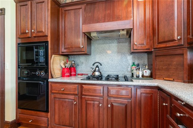 26 Indian Fields Trl, House other with 4 bedrooms, 5 bathrooms and 3 parking in Lower Burrell PA | Image 13