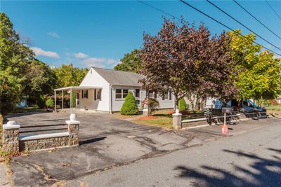 54 7 Mile River Drive, House other with 3 bedrooms, 1 bathrooms and 3 parking in Attleboro MA | Image 3