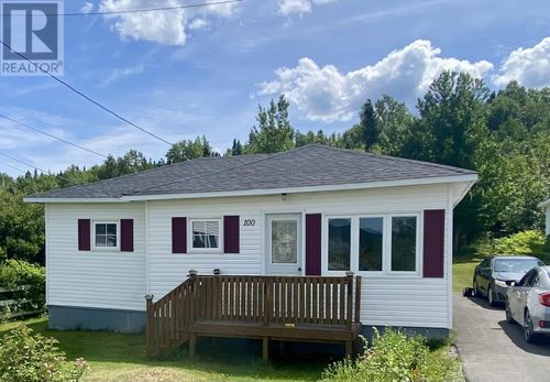 100 Main Street S, Glovertown, NL, A0G2L0 | Card Image