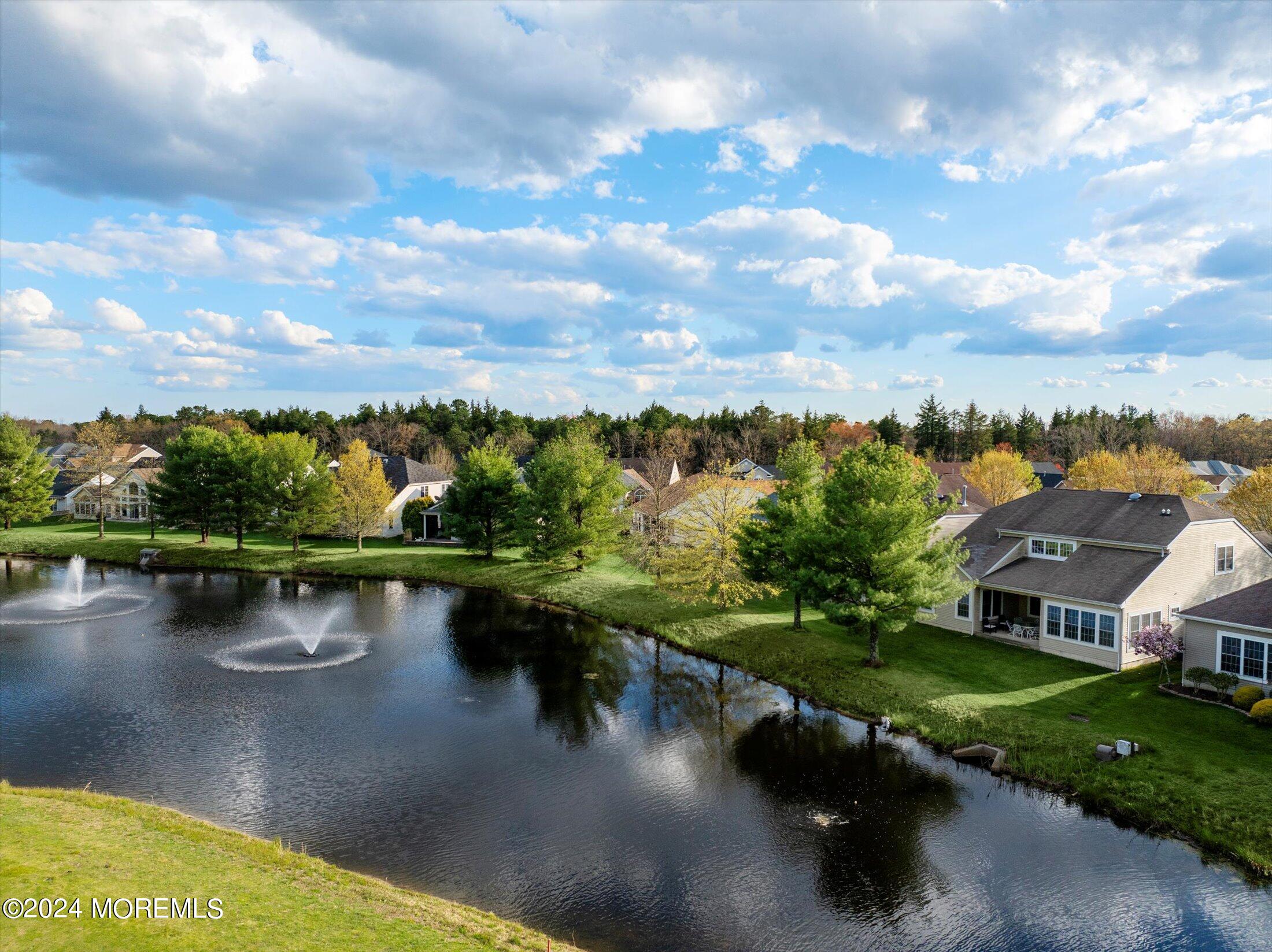 Turnberry Pl, Jackson, NJ 08527