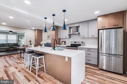 2 Plateau Pl, GREENBELT, MD, 20770-3706 | Card Image