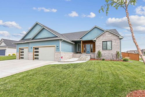 2729 N Eagle Court, Wichita, KS, 67226 | Card Image