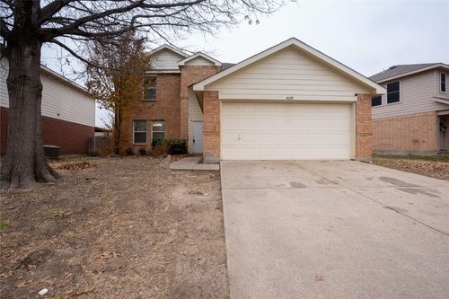4600 Waterford Dr, Fort Worth, TX, 76179-4142 | Card Image
