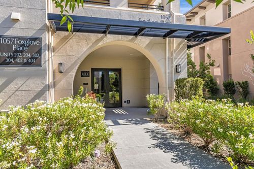 202-1057 Foxglove Pl, San Jose, CA, 95131-1384 | Card Image