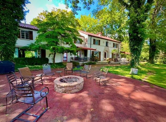 15691 S M 43 Hwy, House other with 8 bedrooms, 9 bathrooms and null parking in Hickory Corners MI | Image 6