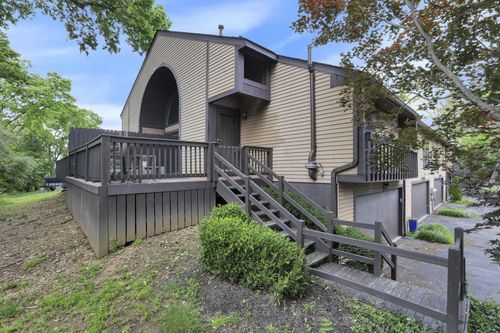 25-3117 Rivermill Dr, Columbus, OH, 43220-2258 | Card Image