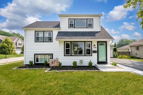 47 N Craig Pl, Lombard, IL, 60148-2315 | Card Image