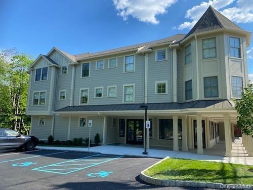 2a-91 Bedford Rd, Chappaqua, NY, 10514-3553 | Card Image