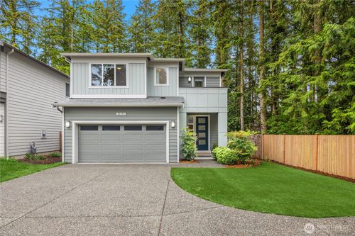 18315 17th Ave W, Lynnwood, WA, 98037-4057 | Card Image