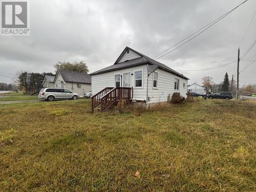 528 Brunswick Ave, Sault Ste. Marie, ON, P6C4E8 | Card Image