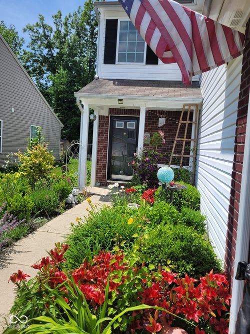 8534 Gainesville Dr, Indianapolis, IN, 46227-9616 | Card Image