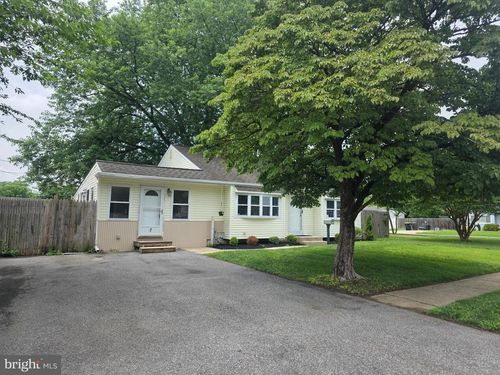 7 Todd Ln, NEWARK, DE, 19713-2851 | Card Image