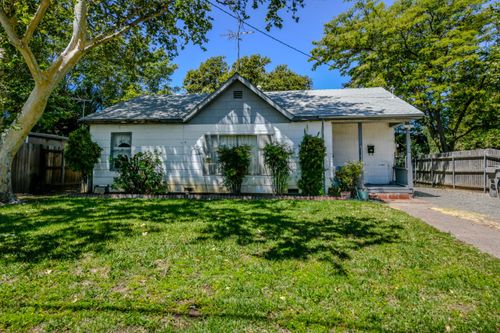 135 Freeman St, Woodland, CA, 95695-2809 | Card Image