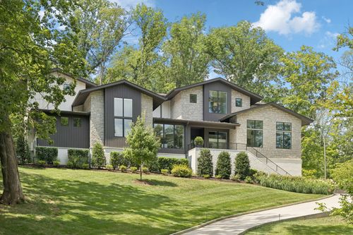 6523 Currywood Dr, Nashville, TN, 37205-3027 | Card Image