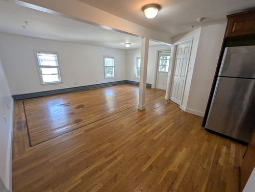 apt-2b-19 Railroad St, Acton, MA, 01720-3573 | Card Image