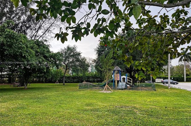 APT-227 - 6709 N Kendall Dr, Condo with 2 bedrooms, 2 bathrooms and null parking in Pinecrest FL | Image 31