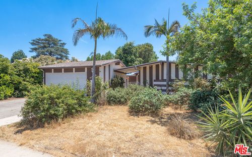 19920 Gresham St, Northridge, CA, 91324-3203 | Card Image
