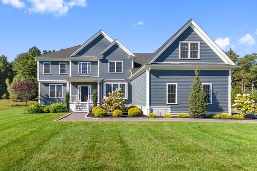 30 Beech St, Millis, MA, 02054-1064 | Card Image
