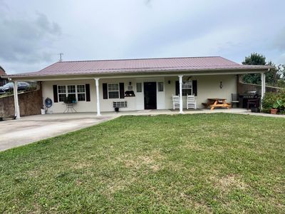 103 Mc Cracken Lane, House other with 3 bedrooms, 2 bathrooms and null parking in East Bernstadt KY | Image 2