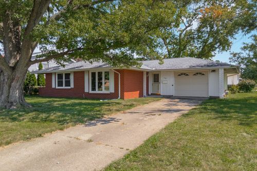 101 Radliff Rd, Bloomington, IL, 61701-3408 | Card Image