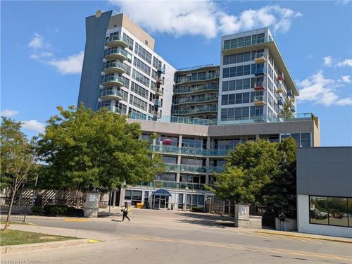 708-1600 Keele St, Toronto, ON, M6N5J1 | Card Image